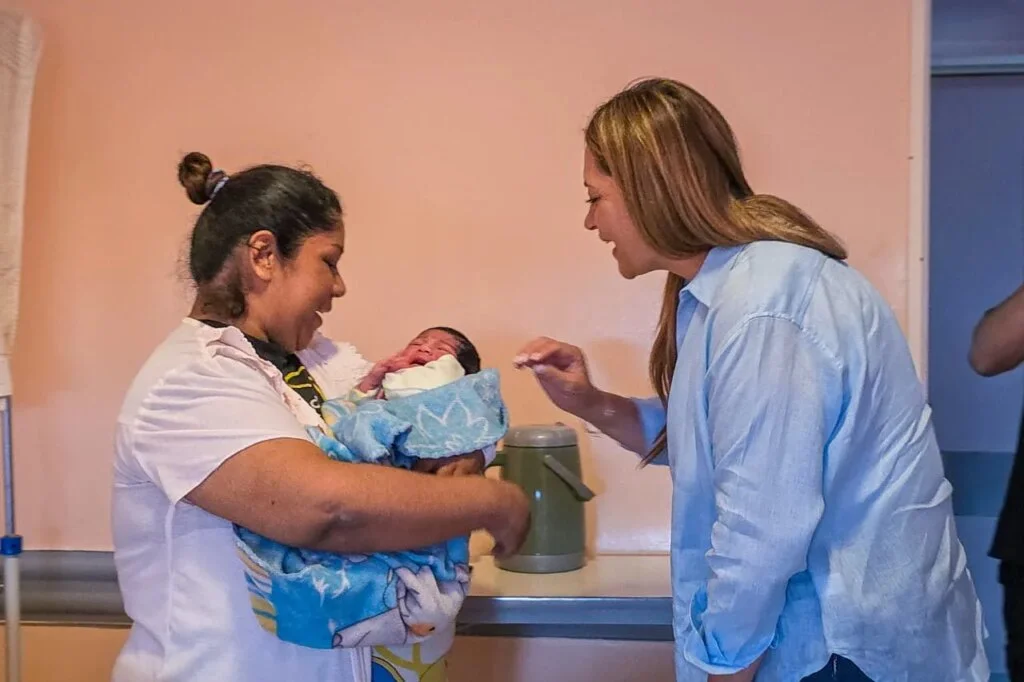 Teresita Madera promueve el cuidado integral en el Hospital de la Madre y el Niño