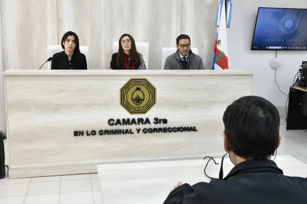 Testigos médicos y defensores aportan pruebas cruciales en juicio por femicidio en La Rioja
