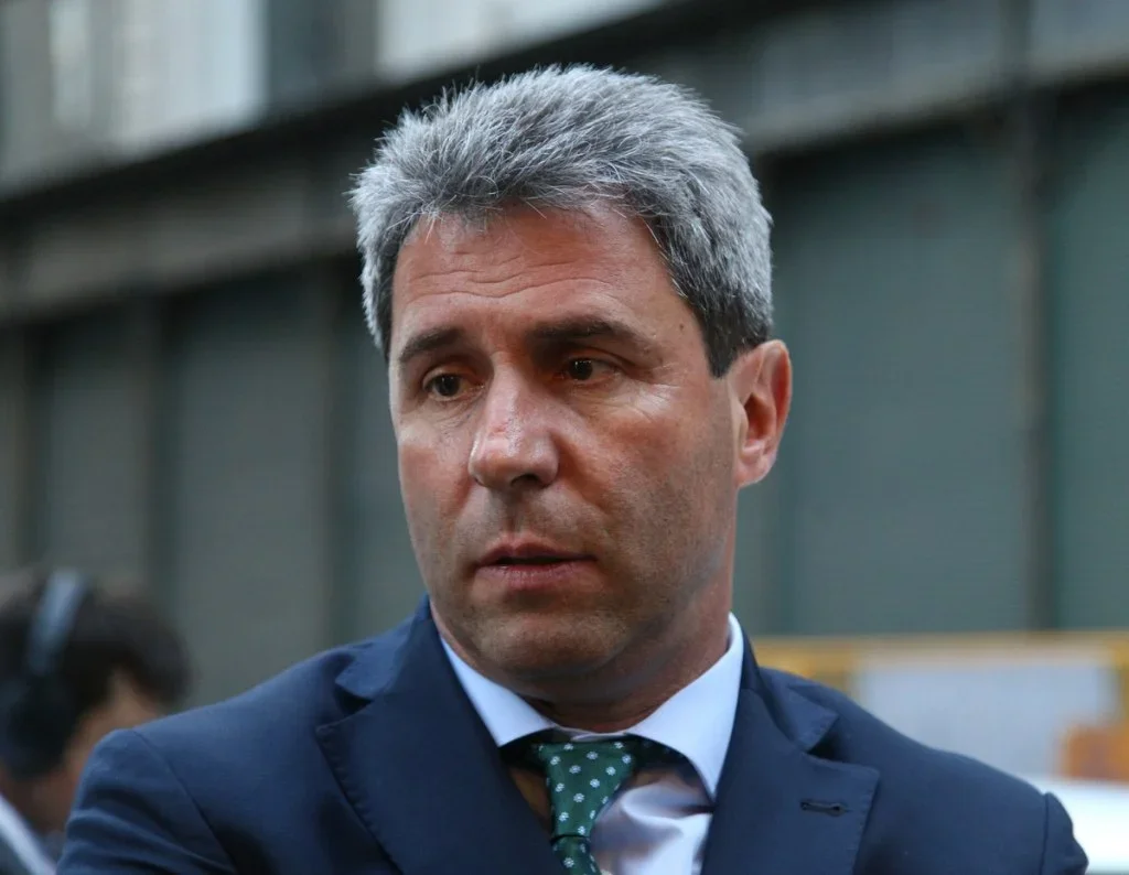 Uñac se lanza a la carrera presidencial: busca una interna cerrada en el PJ