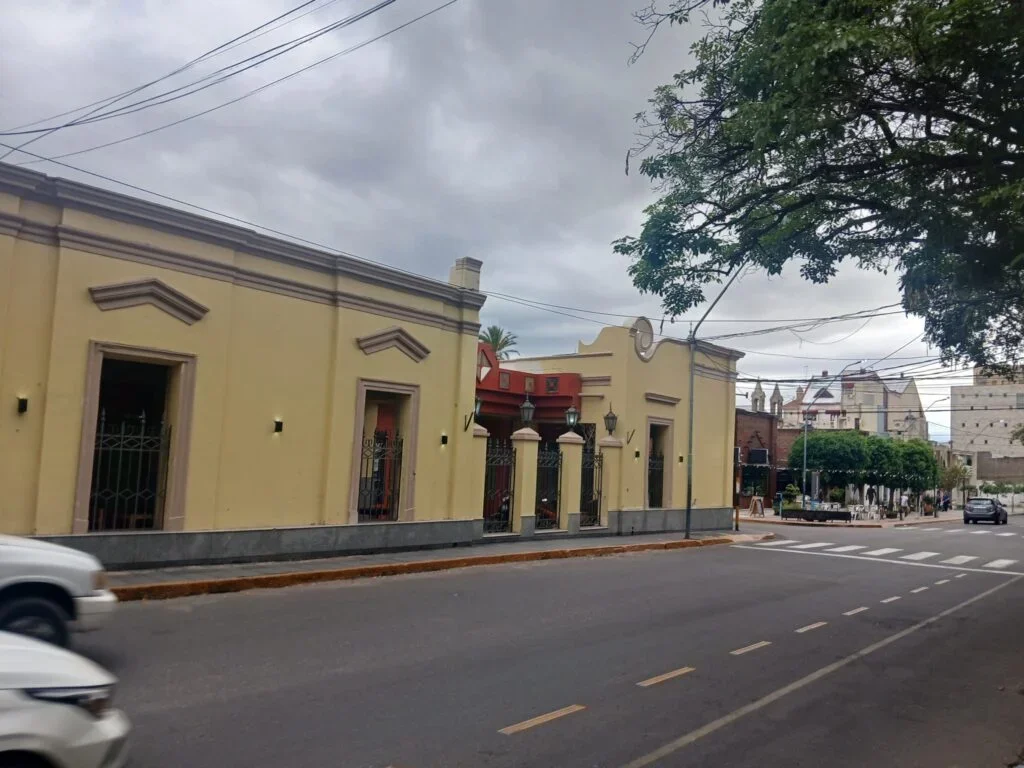 Vecinos de La Rioja se preparan para intensas lluvias y vientos esta semana